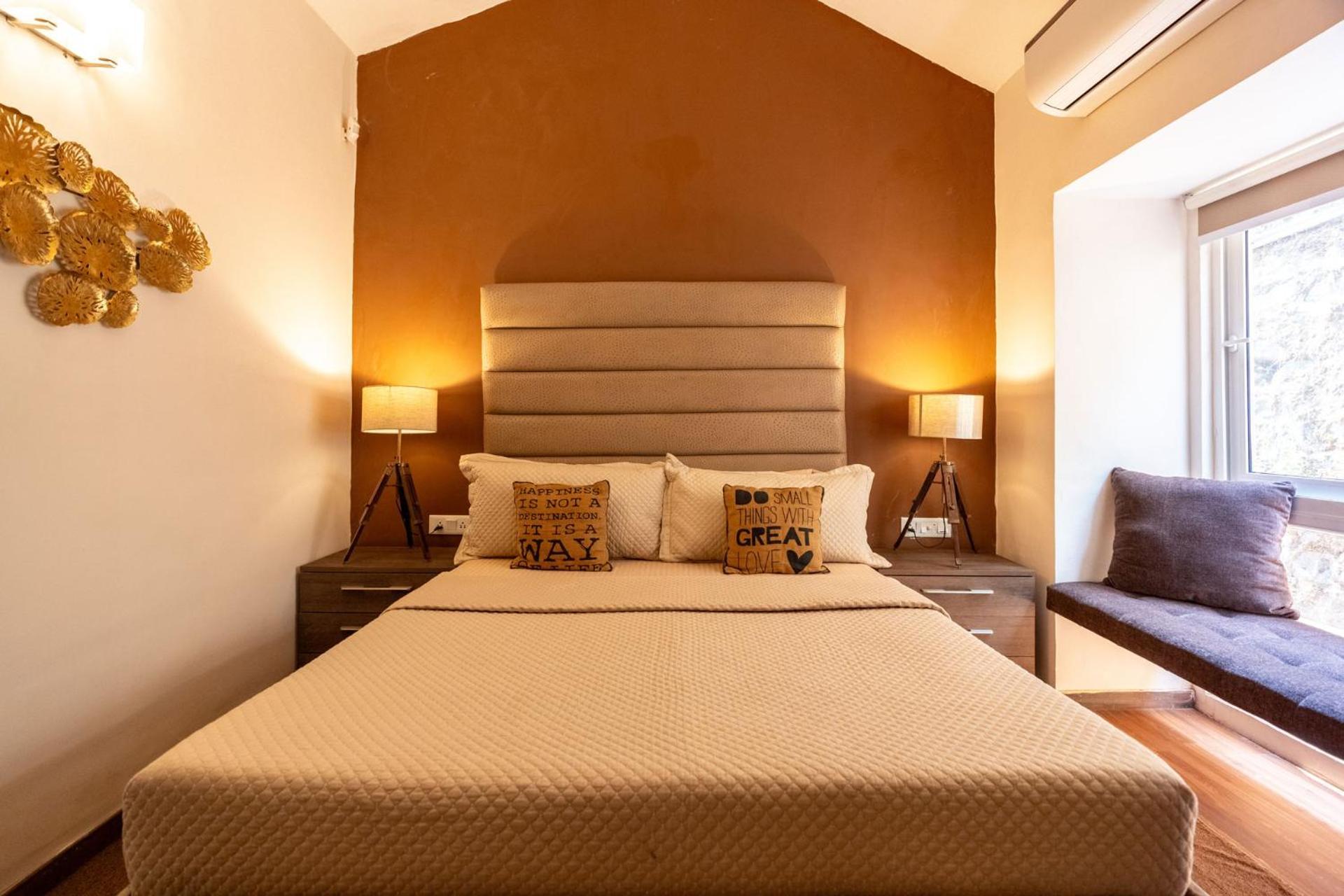 Stayvista At Oberoi'S Chalet Bhīm Tāl 外观 照片