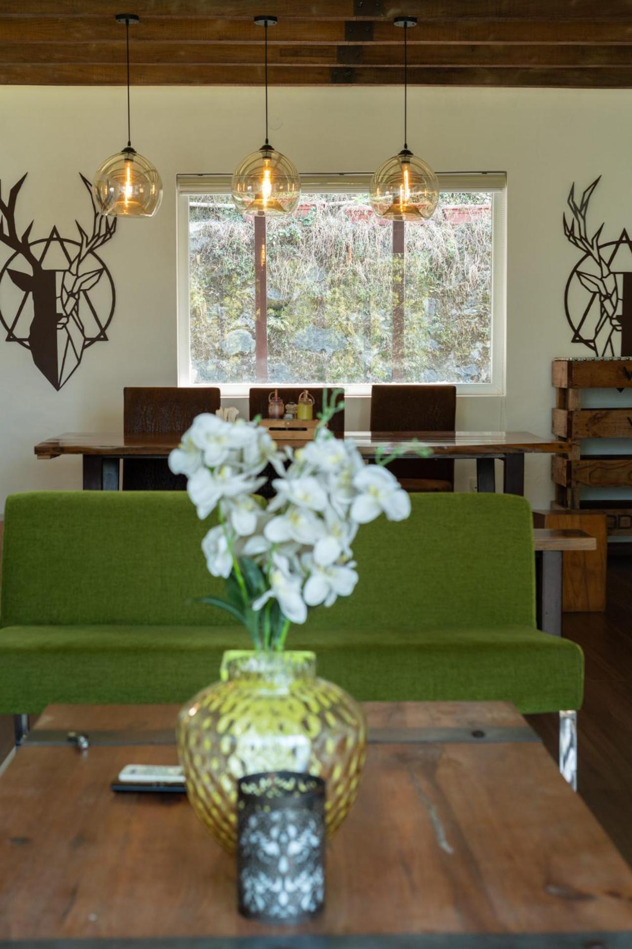 Stayvista At Oberoi'S Chalet Bhīm Tāl 外观 照片